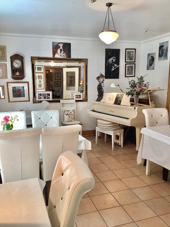 The Gallery B&B, The Glen, Kinsale ,County Cork Eksteriør billede