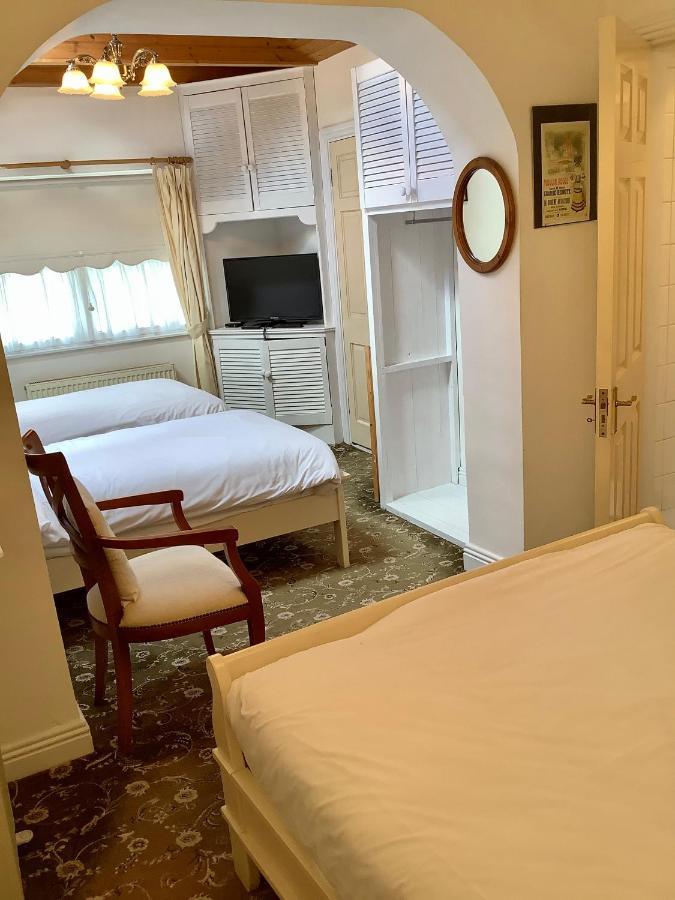 The Gallery B&B, The Glen, Kinsale ,County Cork Eksteriør billede