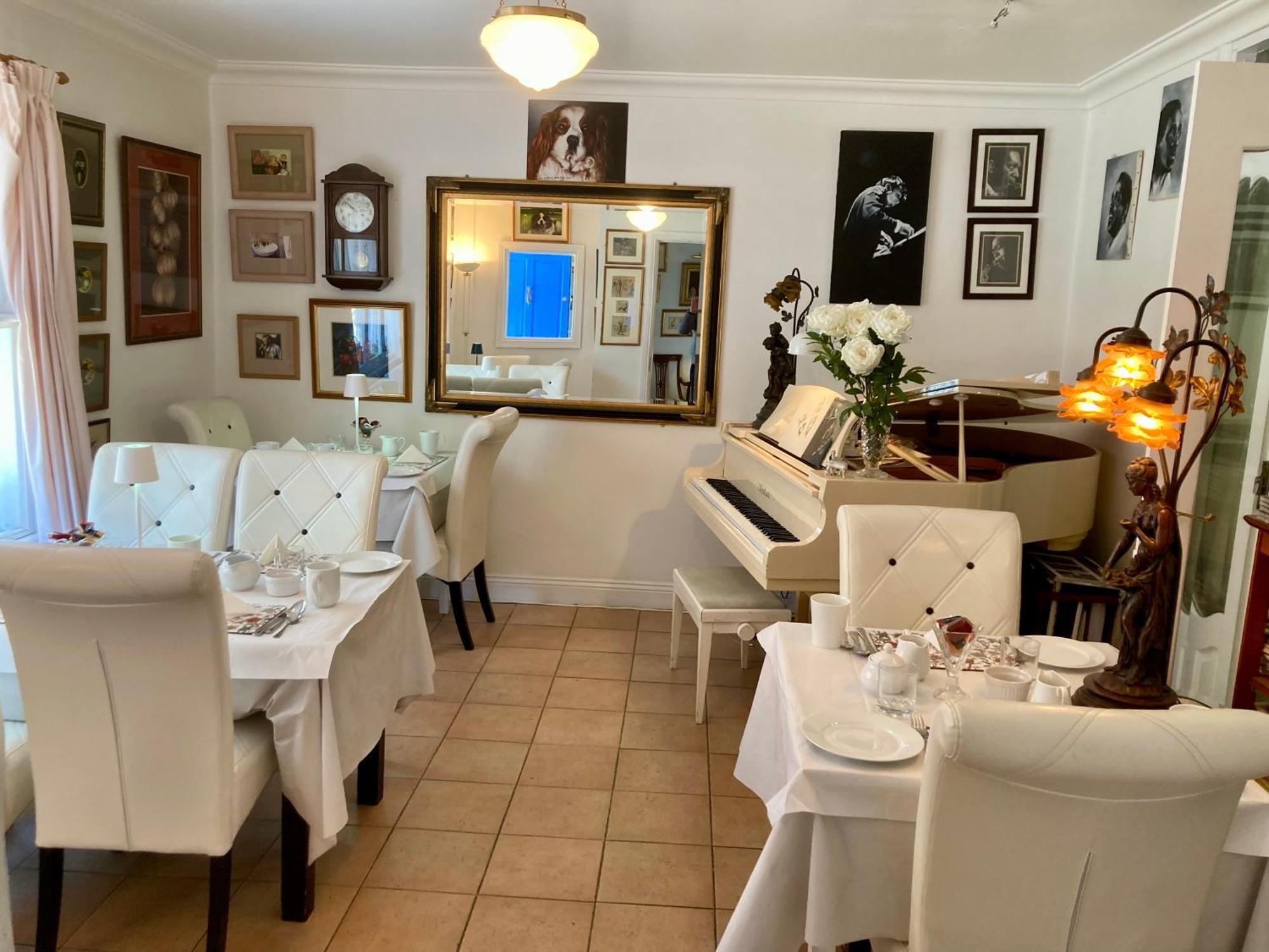 The Gallery B&B, The Glen, Kinsale ,County Cork Eksteriør billede